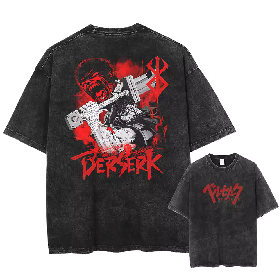 Camiseta con estampa de Berserk Guts